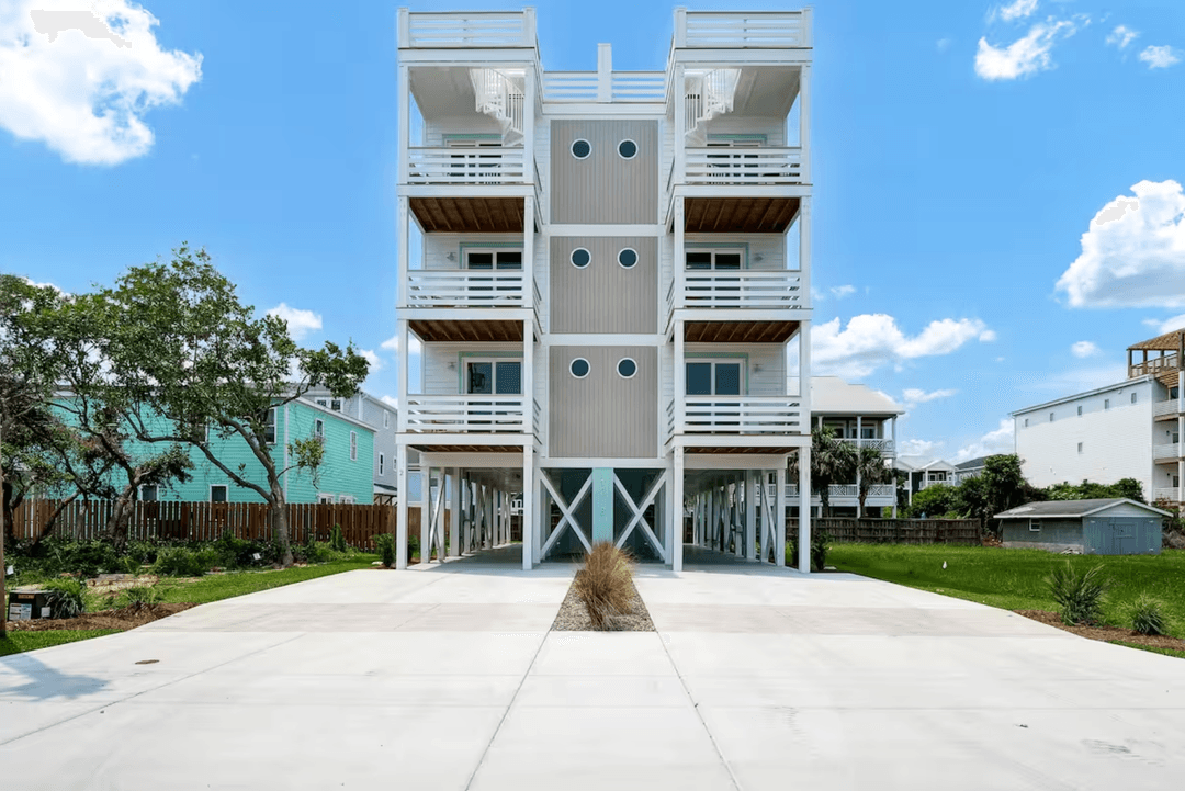 Exterior before Snap & Glow sky replacement